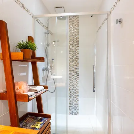 Quai Du Saleys Appartement *