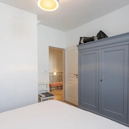 Appartement Quai Du Saleys